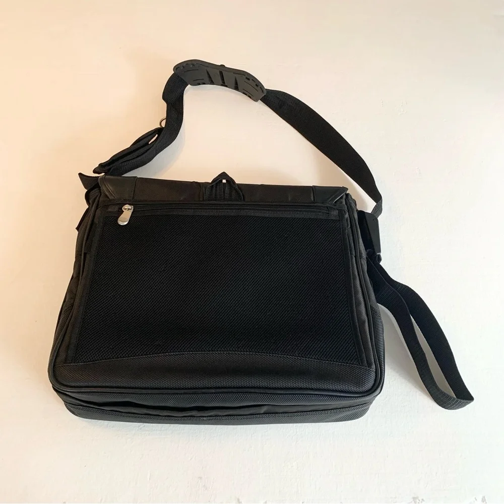 Mobile Edge Black Laptop Bag